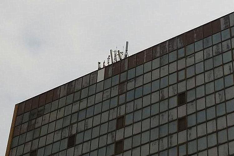 圖片:不動產法律系列　頂樓住戶可以拒絕基地台？